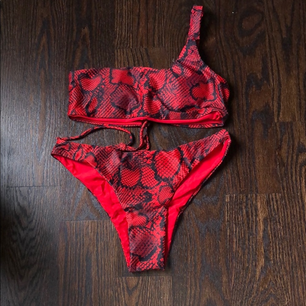 bikini